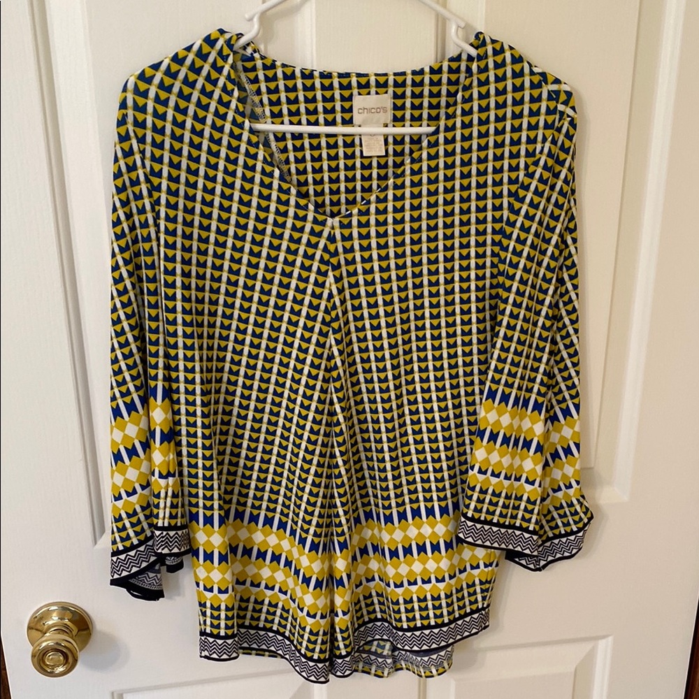Chico's Blue and Gold Graphic Blouse Relaxed Fit